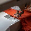 Jaki olej do przemysłowej maszyny do szycia
