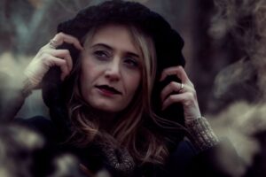 Read more about the article Jak uszyć kaptur średniowieczny krok po kroku? Ile czasu zajmuje jego uszycie?