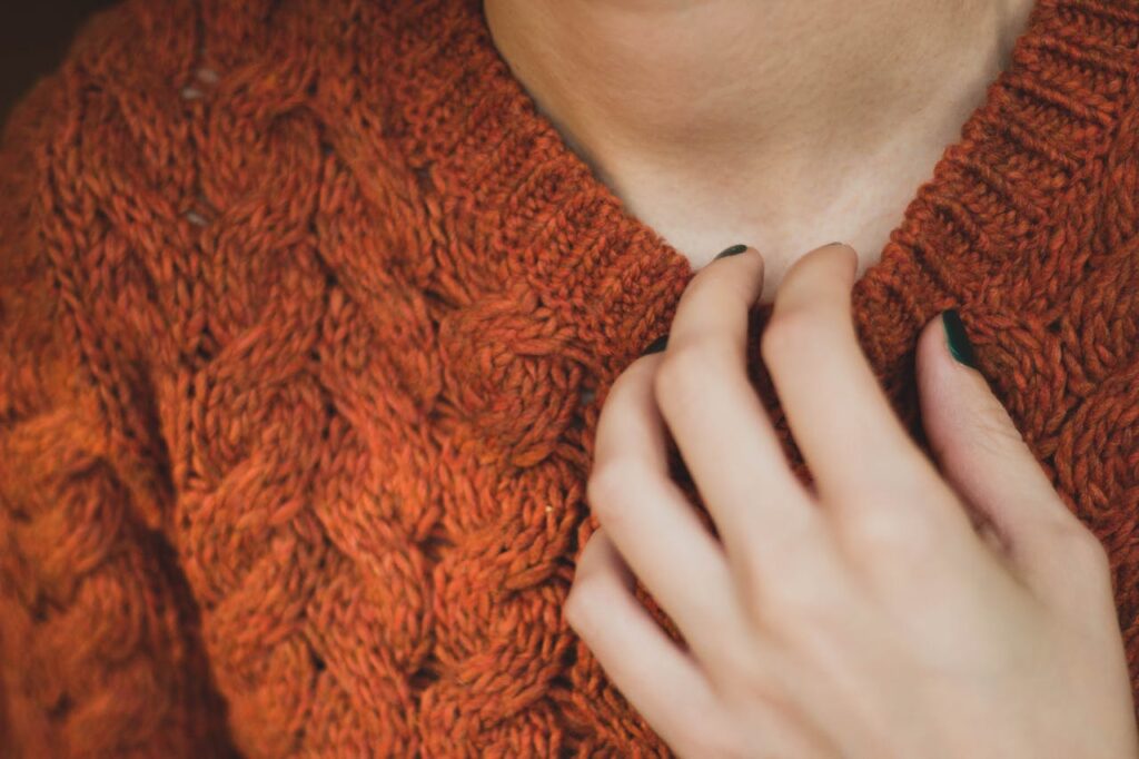 Sweter z dzianiny