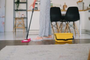 Read more about the article Jak usunąć gumę do żucia ze spodni? Poradnik krok po kroku